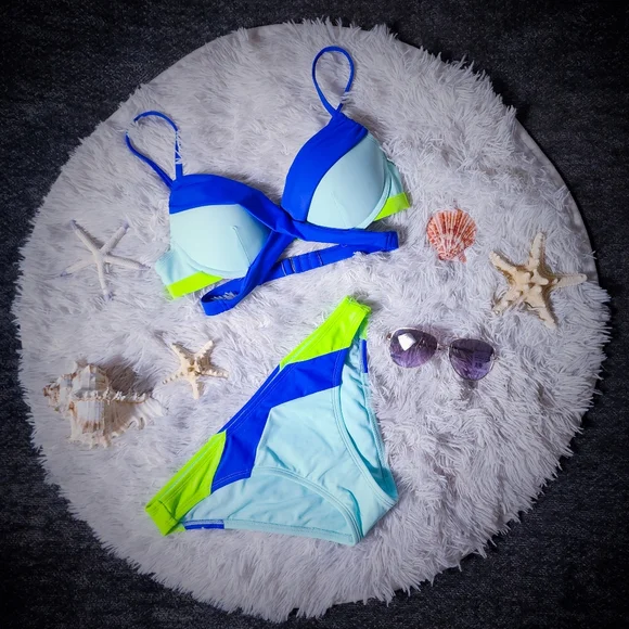 Green and Blue Colorblock Push-Up Cheeky Bikini Set - Picture 16 of 16